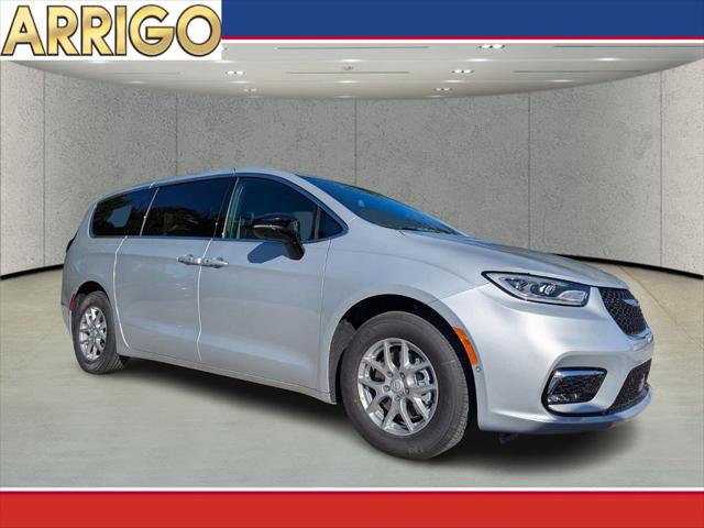 2026 Chrysler Pacifica Select for sale in Tampa, FL