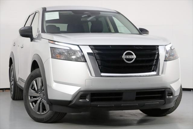 2024 Nissan Pathfinder S FWD