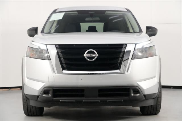 2024 Nissan Pathfinder S FWD