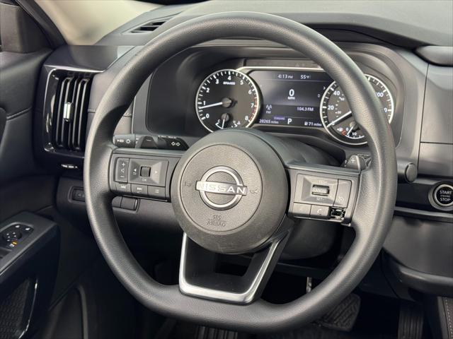 2024 Nissan Pathfinder S FWD