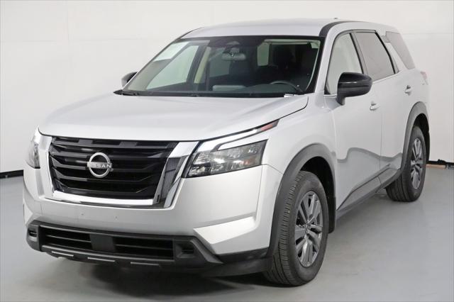 2024 Nissan Pathfinder S FWD
