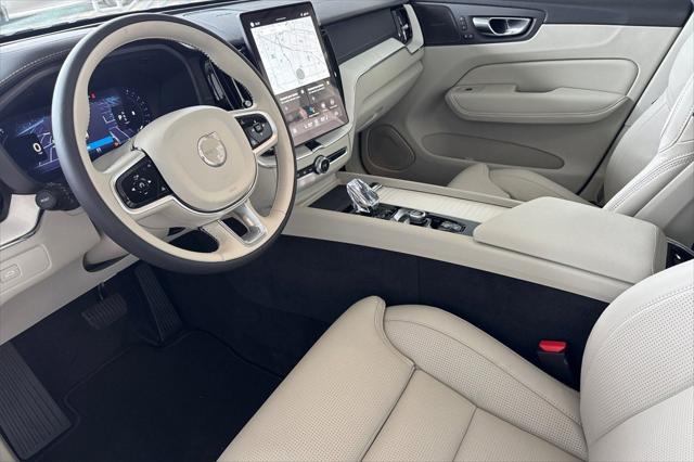 2026 Volvo XC60 B5 Ultra