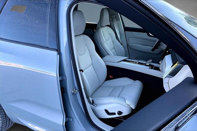 2026 Volvo XC60 Plug-In Hybrid Ultra, T8 AWD Electric/Gasoline, Dark