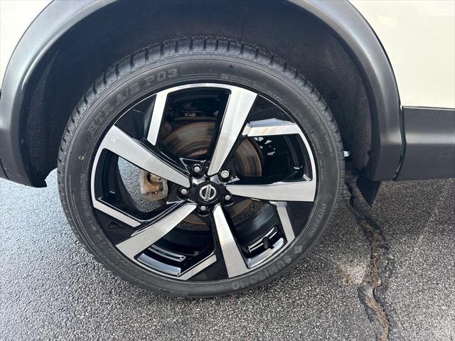 2022 Nissan Rogue Sport SL AWD Xtronic CVT