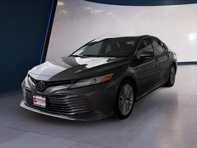 2020 Toyota Camry XLE's photo