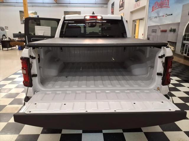 2025 Ram 1500 Big Horn Crew Cab 4x4 57 Box