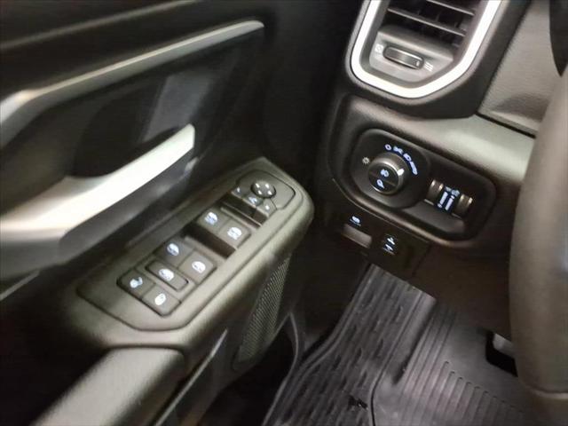 2025 Ram 1500 Big Horn Crew Cab 4x4 57 Box