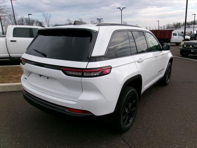 2026 Jeep Grand Cherokee Altitude 4x4