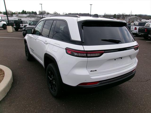 2026 Jeep Grand Cherokee Altitude 4x4