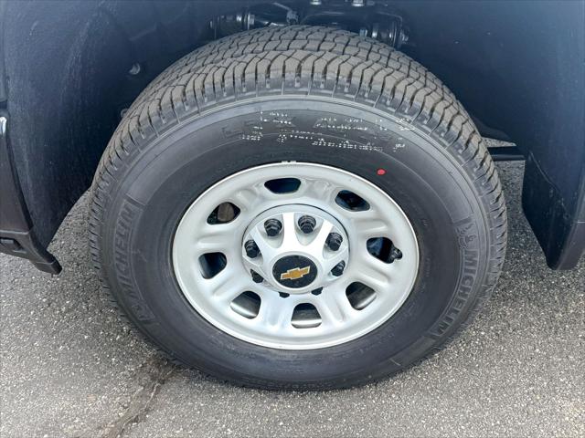 2026 Chevrolet Silverado 3500HD Crew Cab, Standard Bed, WT, 4WD