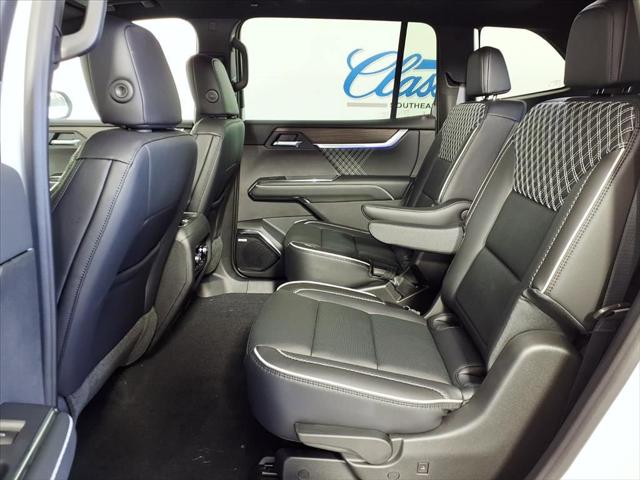 2026 GMC Acadia Denali AWD