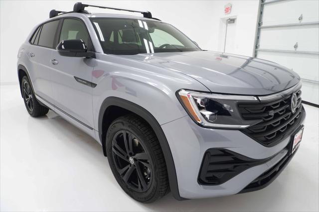2026 Volkswagen Atlas Cross Sport SEL R-Line Black