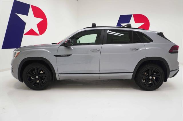 2026 Volkswagen Atlas Cross Sport SEL R-Line Black