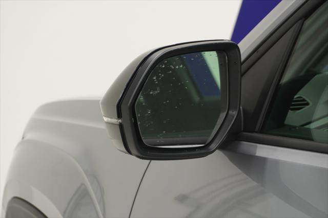 2026 Volkswagen Atlas Cross Sport SEL R-Line Black