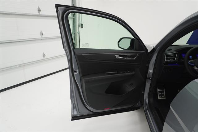 2026 Volkswagen Atlas Cross Sport SEL R-Line Black
