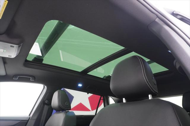 2026 Volkswagen Atlas Cross Sport SEL R-Line Black