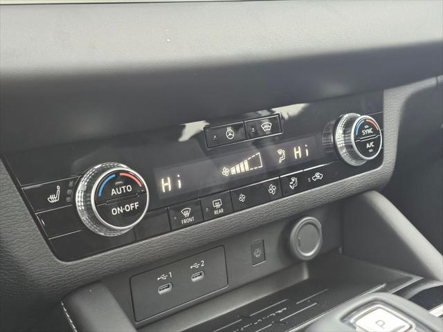 2026 Mitsubishi Outlander SE 1.5T S-AWC
