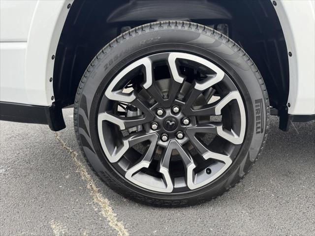 2026 Ram 1500 Limited Longhorn Crew Cab 4x4 5'7" Box