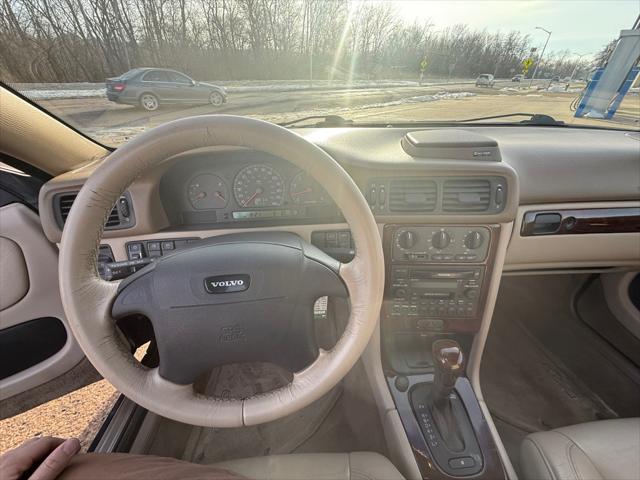 2001 Volvo C70 HT