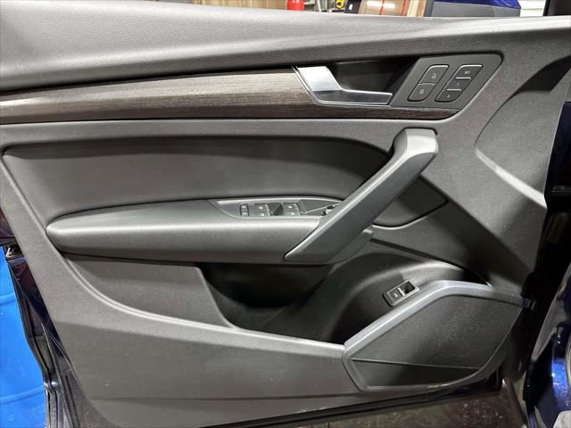 2022 Audi Q5 Premium 45 TFSI S line quattro S tronic [14]