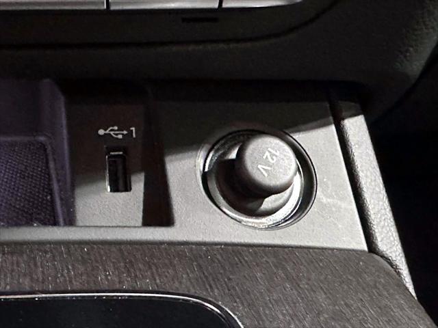 2022 Audi Q5 Premium 45 TFSI S line quattro S tronic [23]