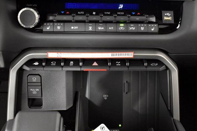2026 Toyota Tundra Platinum CrewMax 5.5' Bed