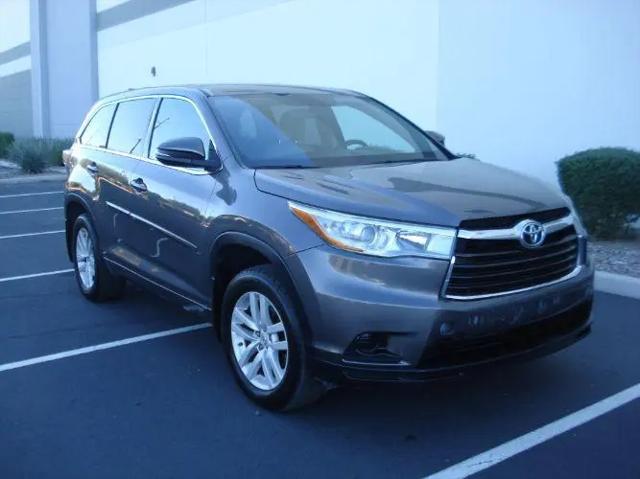 2015 Toyota Highlander LE V6 for sale in Phoenix, AZ