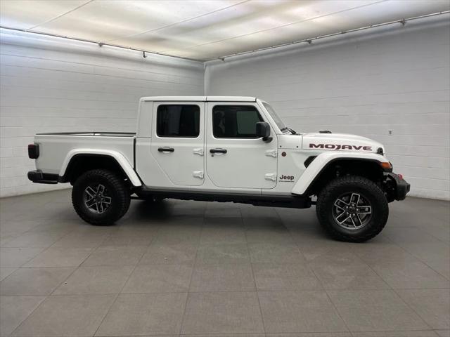2026 Jeep Gladiator GLADIATOR MOJAVE X 4X4 2026 Jeep Gladiator GLADIATOR MOJAVE X 4X4