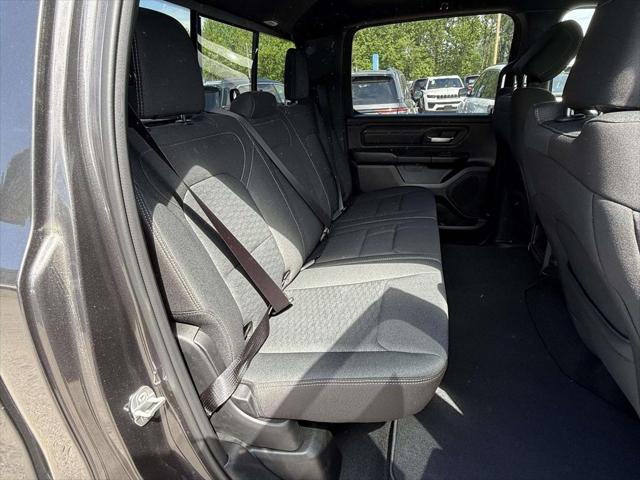 2026 Ram 1500 Express Crew Cab 4x4 5'7" Box