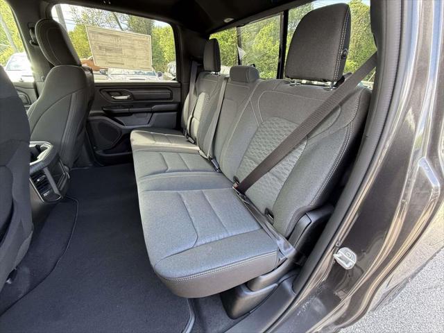 2026 Ram 1500 Express Crew Cab 4x4 5'7" Box