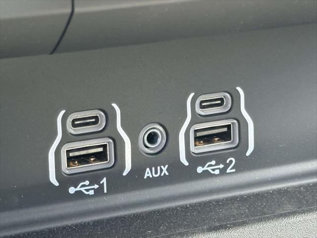 2026 Ram 1500 Express Crew Cab 4x4 5'7" Box