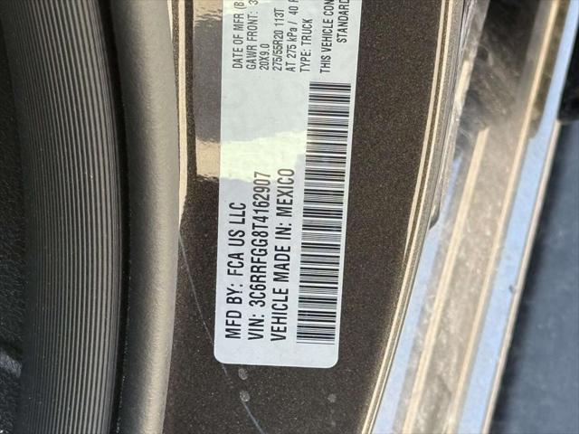 2026 Ram 1500 Express Crew Cab 4x4 5'7" Box