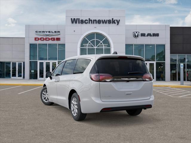 2026 Chrysler Voyager VOYAGER LX