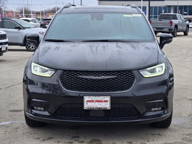 2026 Chrysler Pacifica PACIFICA LIMITED AWD