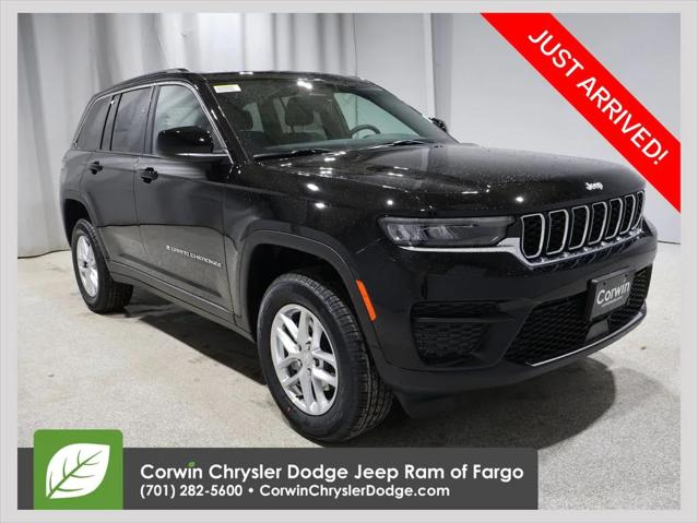 2026 Jeep Grand Cherokee GRAND CHEROKEE LAREDO X 4X4 2026 Jeep Grand Cherokee GRAND CHEROKEE LAREDO X 4X4