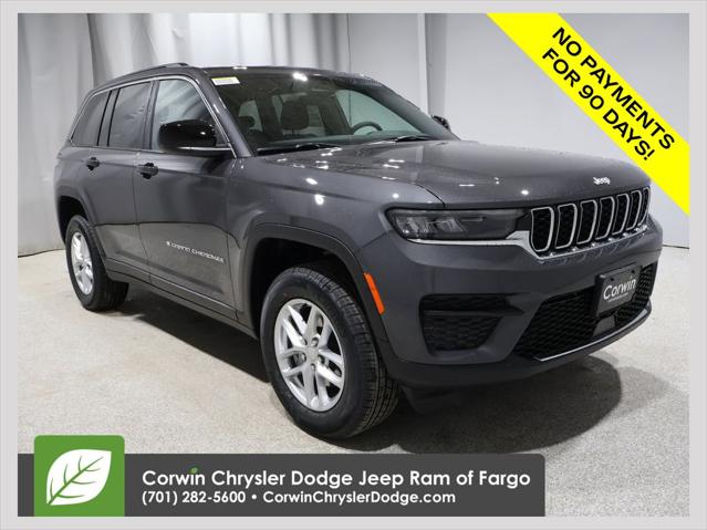 2026 Jeep Grand Cherokee GRAND CHEROKEE LAREDO X 4X4