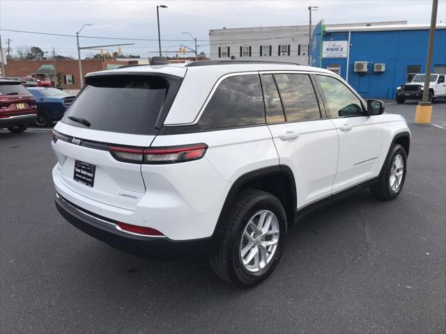 2026 Jeep Grand Cherokee GRAND CHEROKEE LAREDO X 4X4