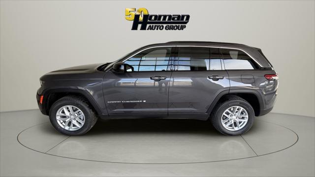 2026 Jeep Grand Cherokee GRAND CHEROKEE LAREDO X 4X4