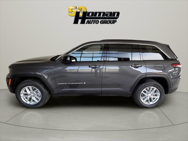 2026 Jeep Grand Cherokee GRAND CHEROKEE LAREDO X 4X4
