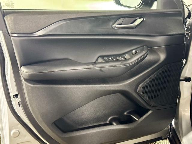 2026 Jeep Grand Cherokee Laredo 4x4
