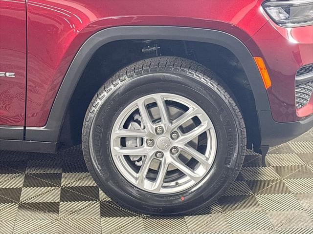 2026 Jeep Grand Cherokee Laredo 4x4