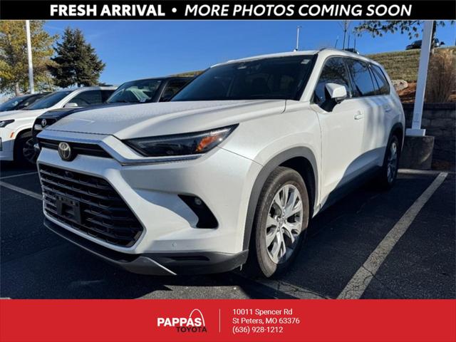 2024 Toyota Grand Highlander Limited's photo