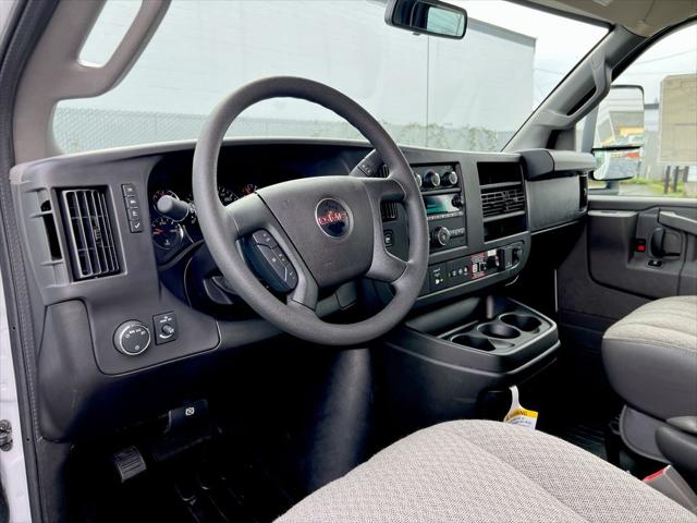 2025 GMC Savana Cutaway Work Van
