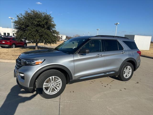 2024 Ford Explorer XLT