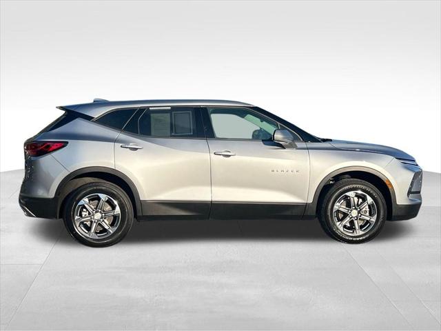 2025 Chevrolet Blazer AWD 2LT