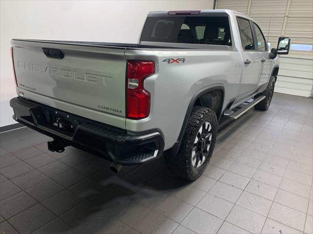 2020 Chevrolet Silverado 2500HD 4WD Crew Cab Standard Bed Custom