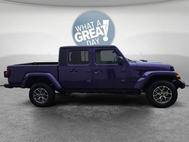 2026 Jeep Gladiator GLADIATOR SPORT S 4X4