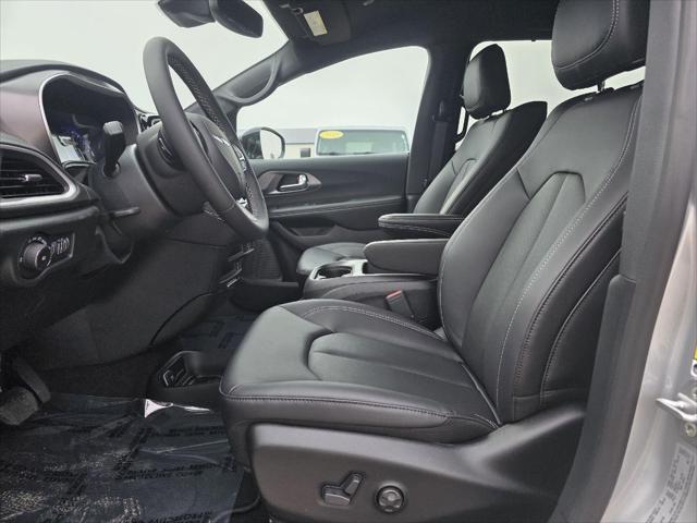 2026 Chrysler Pacifica PACIFICA SELECT 2026 Chrysler Pacifica PACIFICA SELECT