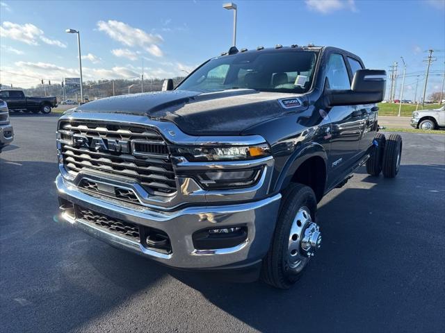 2026 RAM Ram 3500 Chassis Cab RAM 3500 BIG HORN CREW CAB CHASSIS 4X4 60 CA