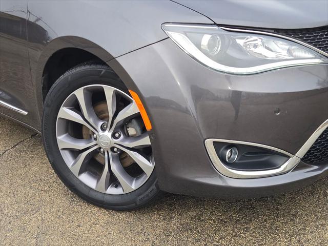 2020 Chrysler Pacifica 35th Anniversary Limited